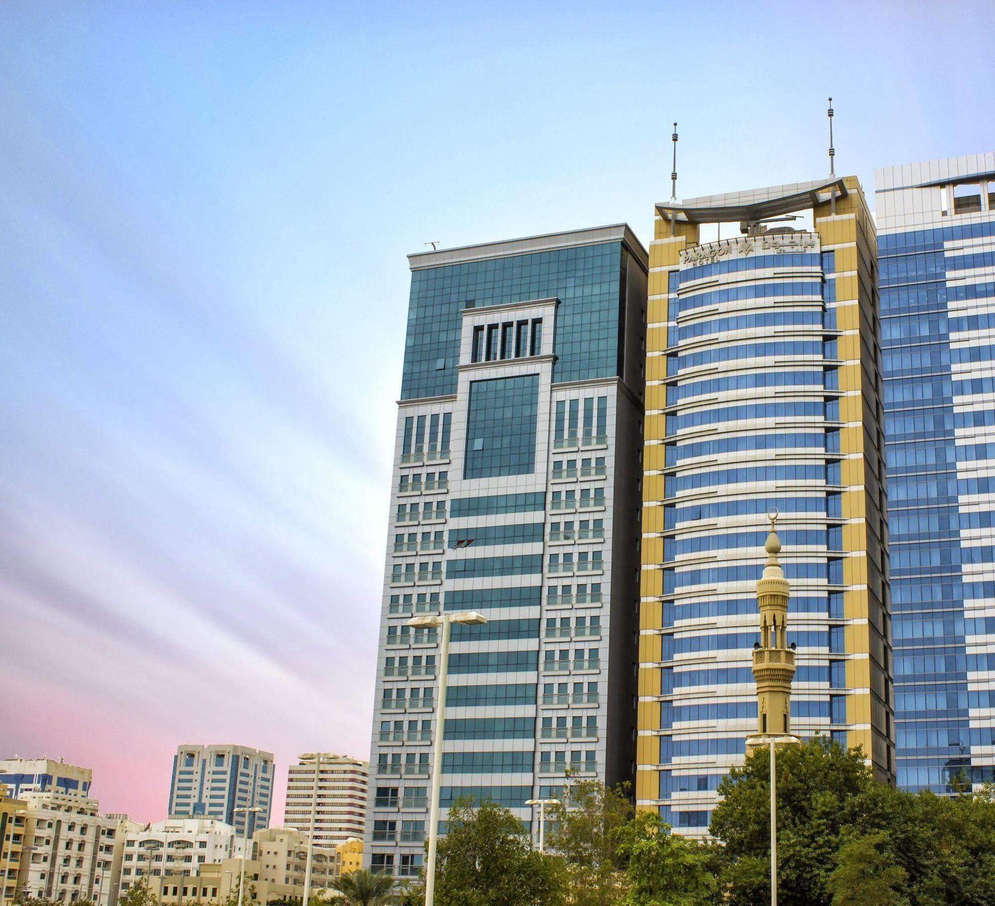 Paragon Hotel Abu Dhabi Bagian luar foto